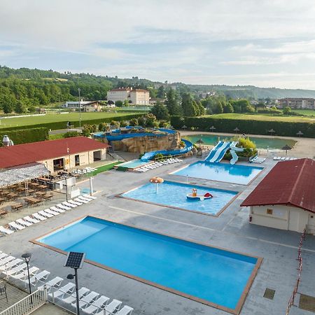 Camping Chateau De Galaure Chateauneuf-de-Galaure Exterior foto
